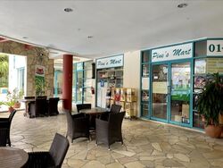 Pine Grove (D21), Condominium #624179061